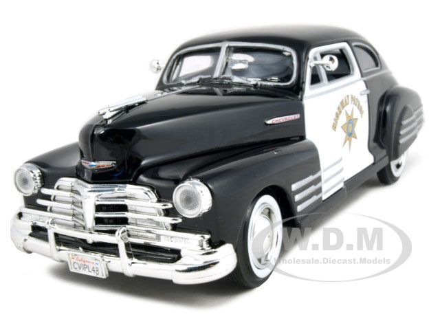 1948 CHEVROLET FLEETLINE AEROSEDAN HIGHWAY PATROL 124  