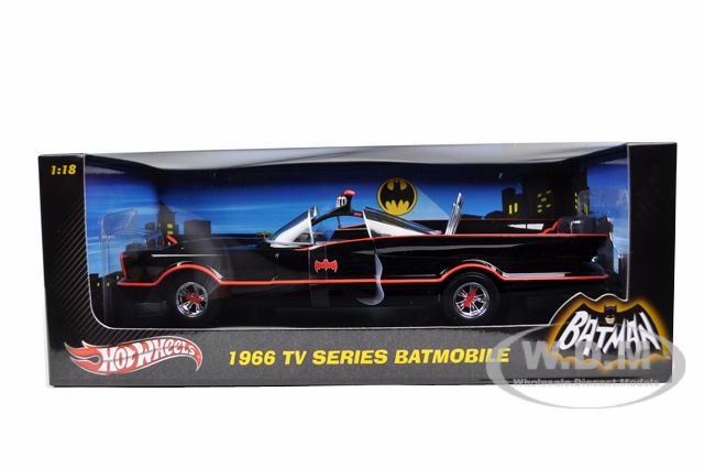 1966 TV SERIES BATMOBILE BATMAN CAR 118 DIECAST MODEL  