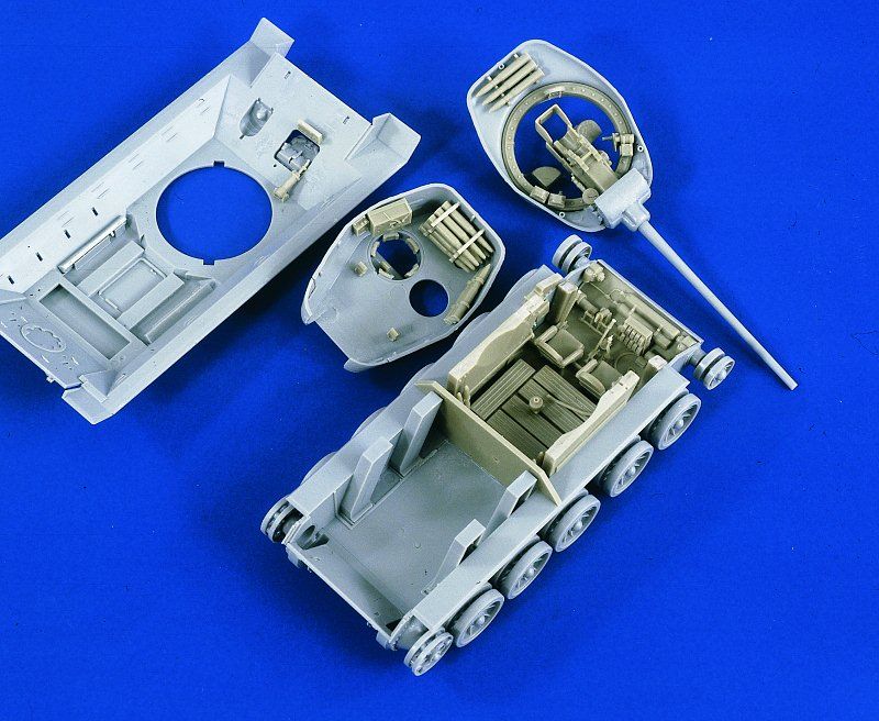 Verlinden 135 T34/85 Interior (Dragon), item #2043  