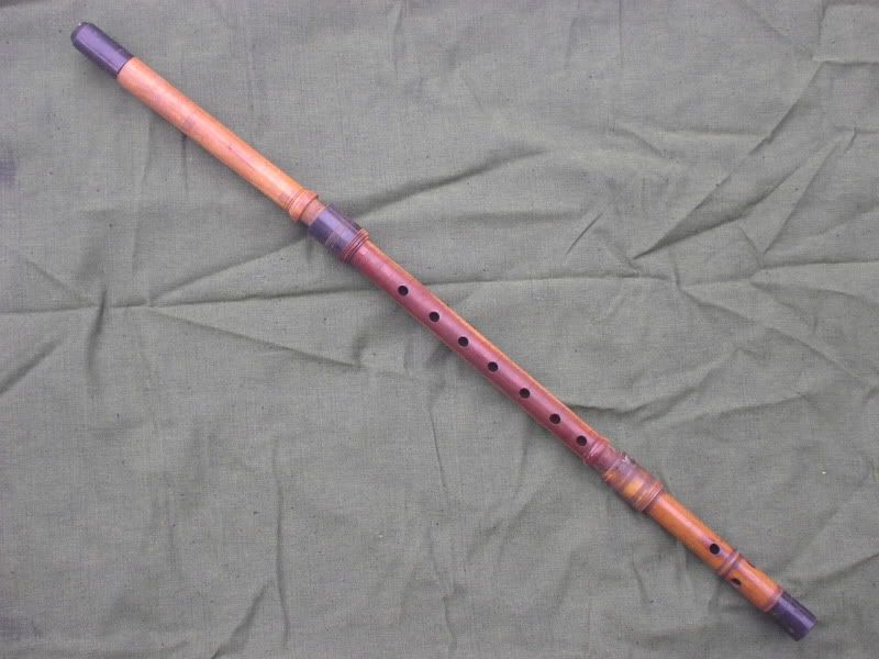 ANTIQUE FOLK ART PRIMITIVE 29 WOODEN FLUTE   KAVAL.  