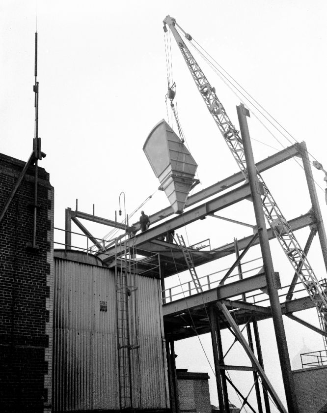 Offering an original 4x5 negative of One ton horn antennae to be used 