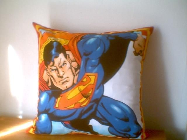Accent Throw pillow COVER 16 Superman  