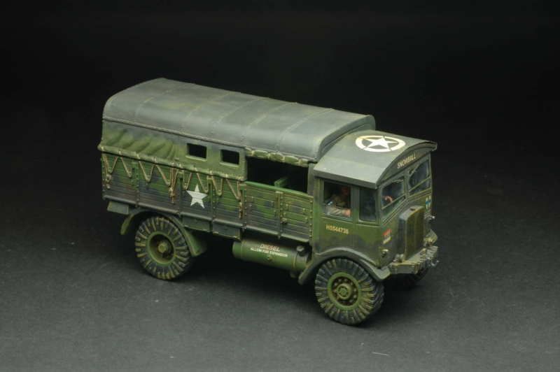 Figarti Miniatures WWII British AEC Matador Tractor  