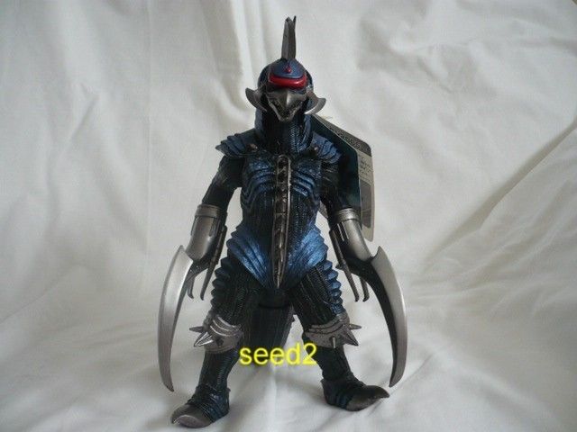 MWT 10 Gigan 2005 Bandai Godzilla  