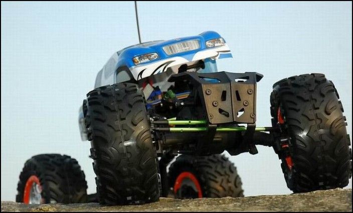 Experience the size and power of the Redcat Rampage XB Buggy. With a 