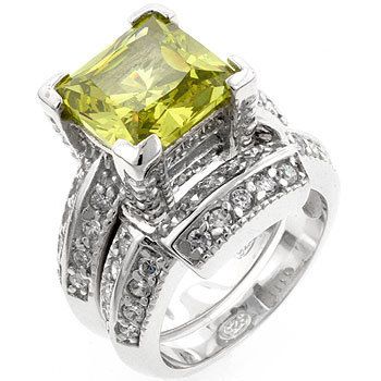 AUGUST PERIDOT BIRTHSTONE PRINCESS CUT CZ 925 STERLING SILVER LADY 