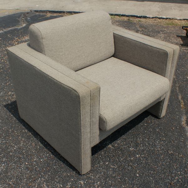 Vintage Brayton International Modern Lounge Chair  