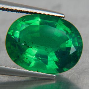 40ct PRETTY OVAL MOLTEN FLUX LAB MADE BIRON EMERALD  