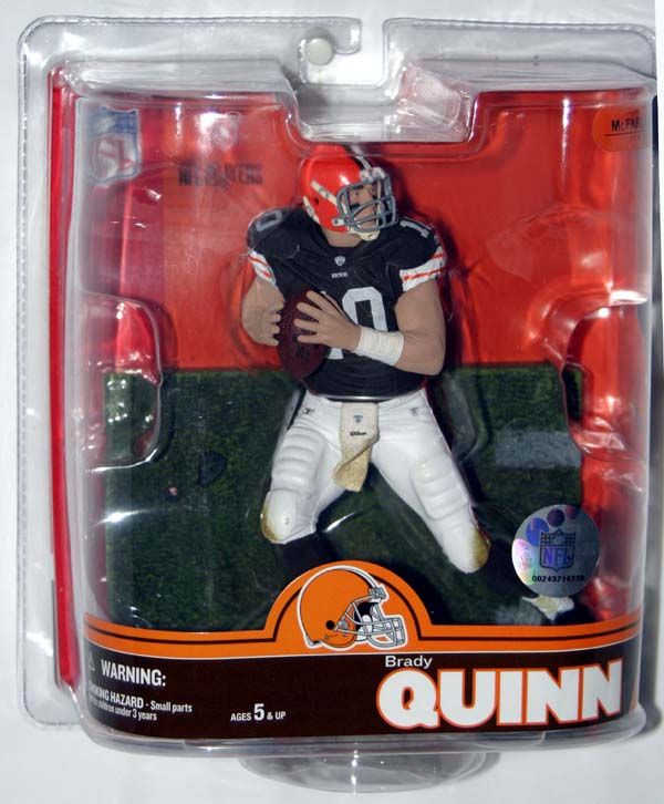 MCFARLANE NFL SERIES 16 FOOTBALL BRADY QUINN CLEVELAND BROWNS ACTION 