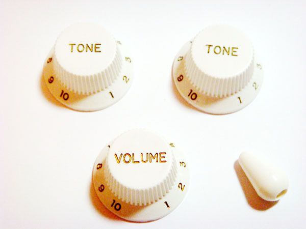 MIJ Replacement Knob Set for Stratocaster Metric White  