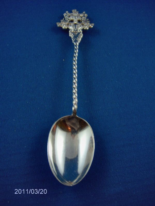 STERLING SILVER SOUVENIR SPOON MADE IN CHESTER ENGLAND  