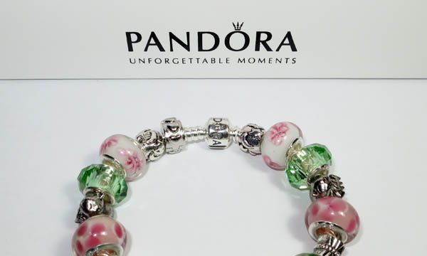 Authentic Pandora Bracelet Kitty Cat Love with 18 Beads & Charms w 