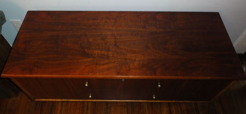 Mid century modern vintage Lane cedar chest trunk 1964  