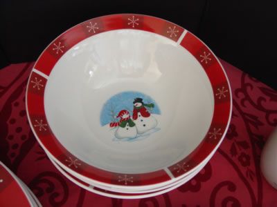 18 Pc Christmas Dishes Snowman Service for 4  