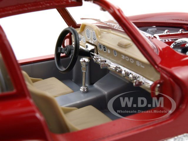 1954 MERCEDES BENZ 300 SL GULLWING RED 124 DIECAST  