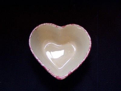 Henn Pottery Cranberry Spongeware 7 HEART BOWL NICE  