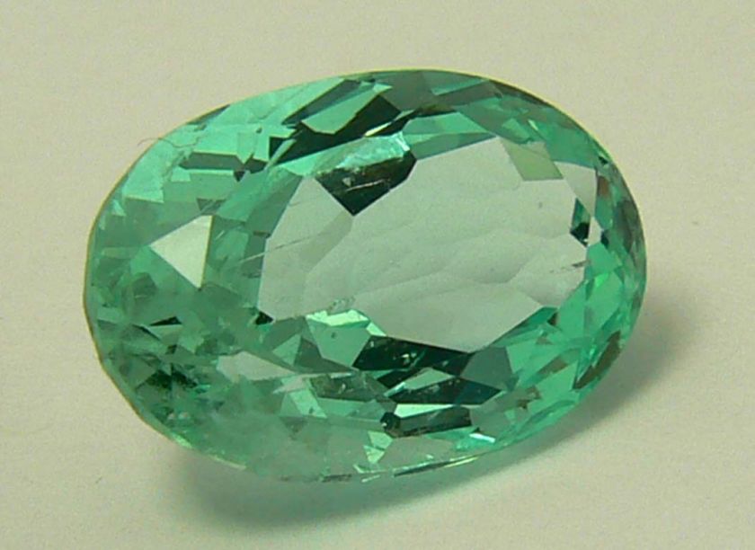 94 cts Natural Colombian Emerald oval cut  