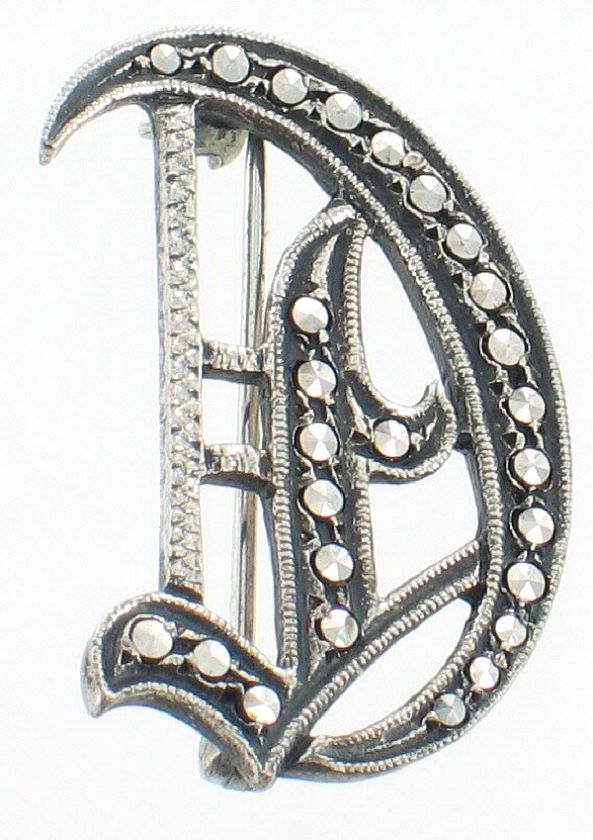 VINTAGE STERLING SILVER MARCASITE LETTER D PIN NICE  