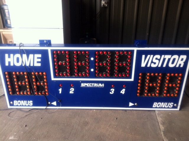 Spectrum Scoreboard Basketball Sign Working Condition  