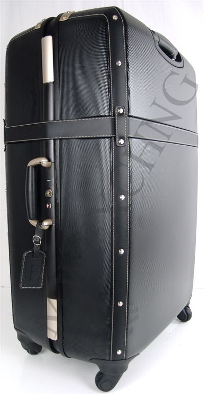   confused with Samsonite Black Label Vintage Hardside Spinner Upright