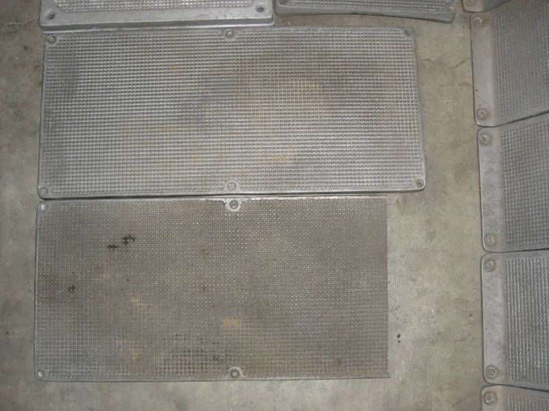 1940s WARD LA FRANCE DIAMOND ALUMINUM STEP PLATES  