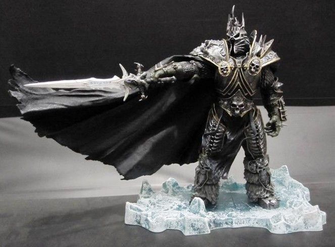 WOW DC7 WORLD OF WARCRAFT THE LICH KING ARTHAS FIGURE  