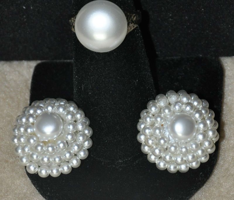 Japan 2 Pc Jewelry Set Pearl Clip Earrings & Ring EUC  