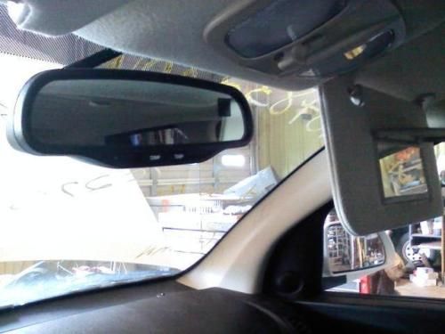 02 07 SATURN VUE RIGHT SUN VISOR IN GREY  