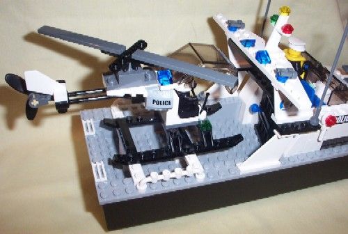 LEGO CITY POLICE BOAT 7899  