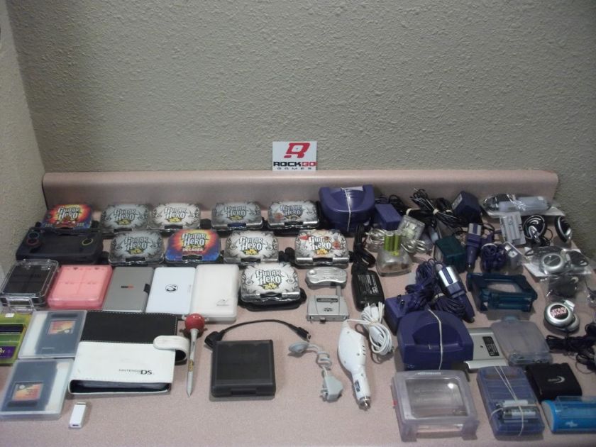 Lot of 53 Nintendo DS/Gameboy Accessories   Guitar Hero, Cases 