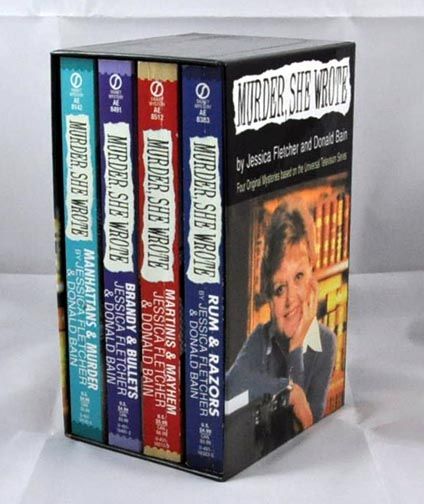 Murder she Wrote Book Set(4) w/ Case Jessica Fletcher  