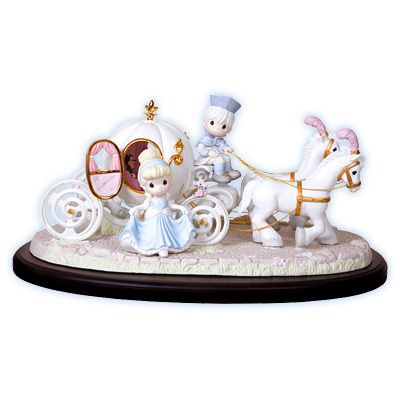   Moments A Wonderful Dream Come True (Limited) Cinderella Coach  