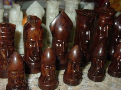   GANINE 32 Piece Vintage GOTHIC SCULPTURED Chess Set Star Trek  