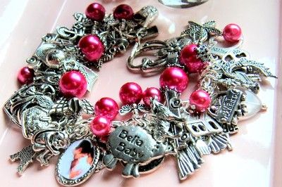   BRACELET 52 CHARMS RENESMEE EDWARD BELLA BREAKING DAWN TWILIGHT PIN