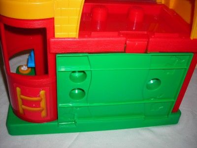 Mega Bloks Musical/ Talking Barn Farm EUC Works Great  