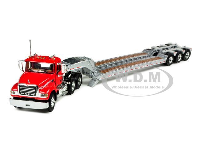 MACK GRANITE WITH TRI AXLE LOWBOY TRAILER RED/SILVER 1/64 FIRST GEAR 