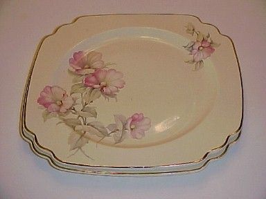 HOMER LAUGHLIN CHINA C 82 PATTERN LUNCHEON PLATE SET  